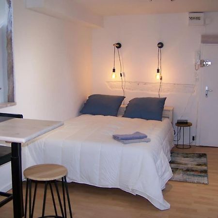 Rennes: Studio 4 Couchages, Proche Commerces, Bus. 외부 사진