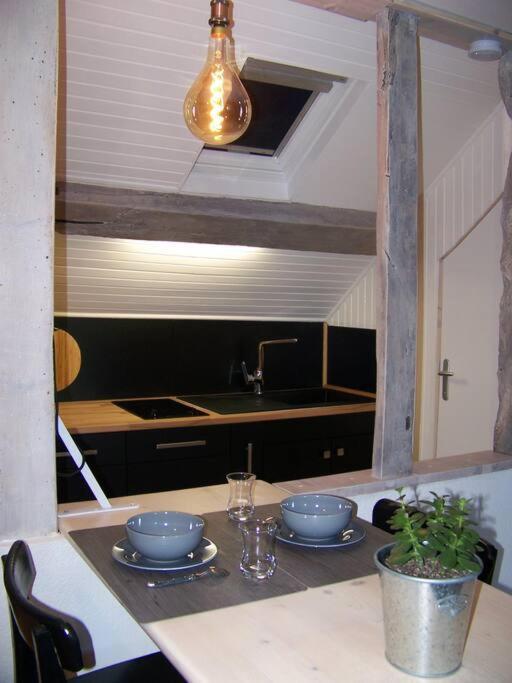 Rennes: Studio 4 Couchages, Proche Commerces, Bus. 외부 사진